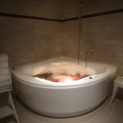 Hotel Millenium, Karlovy Vary - perličková masážní koupel